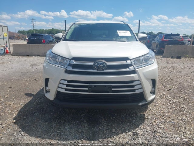 Toyota Highlander Xle 2017 5TDJZRFH4HS521856 Image 12