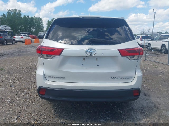 Toyota Highlander Xle 2017 5TDJZRFH4HS521856 Image 16