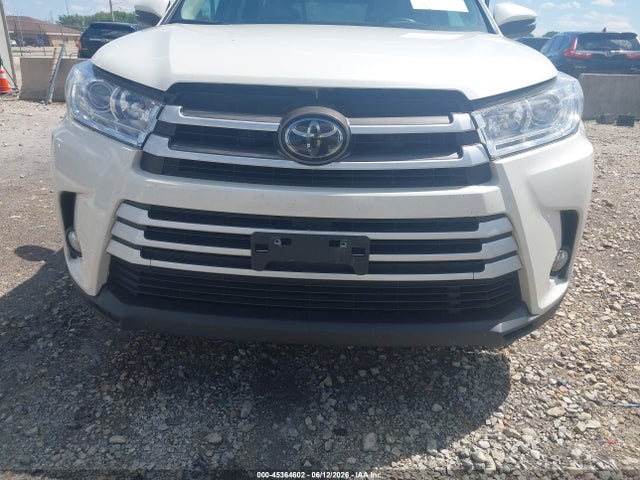 Toyota Highlander Xle 2017 5TDJZRFH4HS521856 Image 6