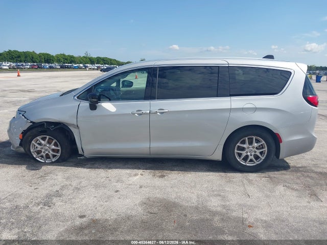 Продаж на аукціоні авто 2024 Chrysler Pacifica Touring L, vin: 2C4RC1BG3RR125625, номер лоту: 45364627