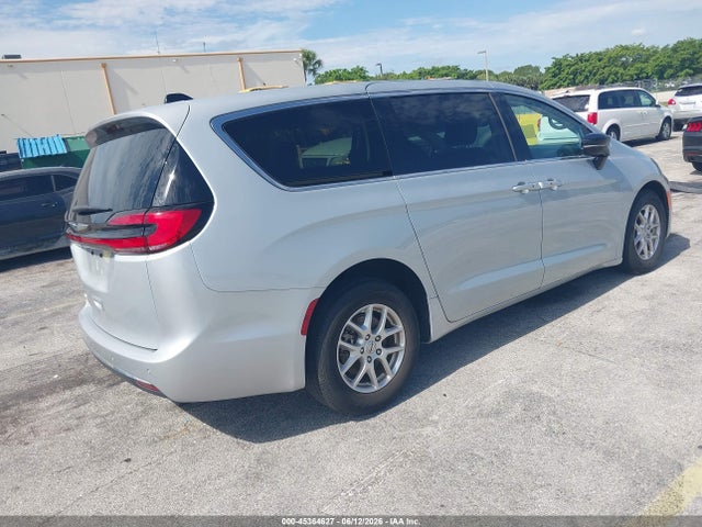 Продаж на аукціоні авто 2024 Chrysler Pacifica Touring L, vin: 2C4RC1BG3RR125625, номер лоту: 45364627