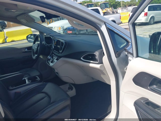 Продаж на аукціоні авто 2024 Chrysler Pacifica Touring L, vin: 2C4RC1BG3RR125625, номер лоту: 45364627