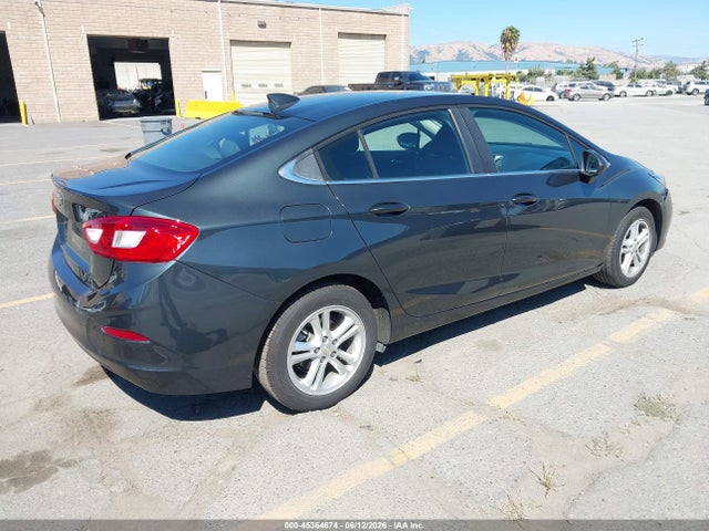 1G1BE5SM7H7225552 Chevrolet Cruze Lt Auto