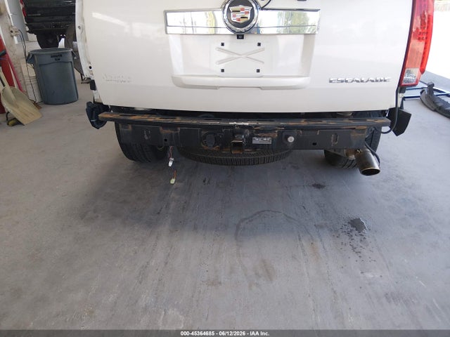 2013 Cadillac Escalade Luxury მანქანა იყიდება აუქციონზე, vin: 1GYS4BEF4DR160545, აუქციონის ნომერი: 45364685