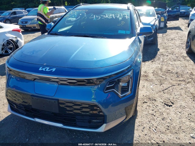 KIA Niro Ev Wave 2023 KNDCT3L13P5048454 Image 6