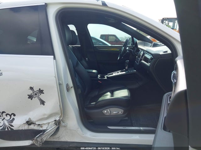 45364725 :رقم المزاد ، WP1AB2A54FLB71571 vin ، 2015 Porsche Macan S مزاد بيع
