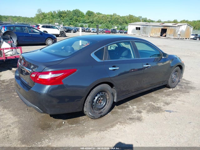 Nissan Altima 2.5 S 2018 1N4AL3AP6JC121355 Image 4