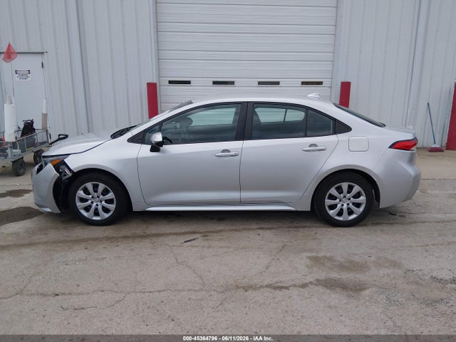 2022 Toyota Corolla Le მანქანა იყიდება აუქციონზე, vin: 5YFEPMAE0NP296184, აუქციონის ნომერი: 45364796
