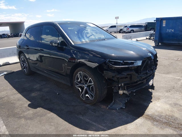 Auction sale of the 2025 Bmw Ix Xdrive50, vin: WB523CF03SCU80752, lot number: 45364930