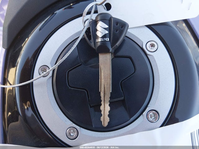 Suzuki Gsx800 F 2024 JS1EM13B7R7103542 Image 11