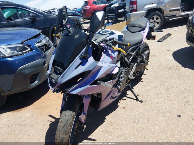 Suzuki Gsx800 F 2024 JS1EM13B7R7103542 Image 2