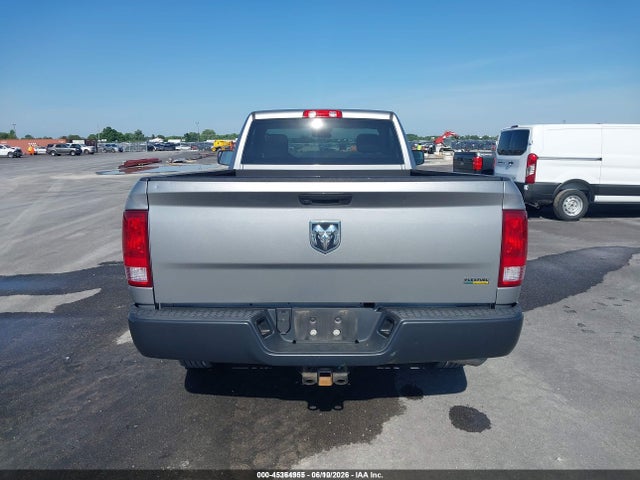 3C6JR6DG9KG584375 RAM 1500 Classic Tradesman 4x2 8&#039; Box