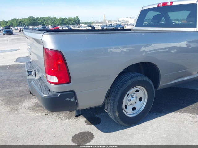 3C6JR6DG9KG584375 RAM 1500 Classic Tradesman 4x2 8&#039; Box