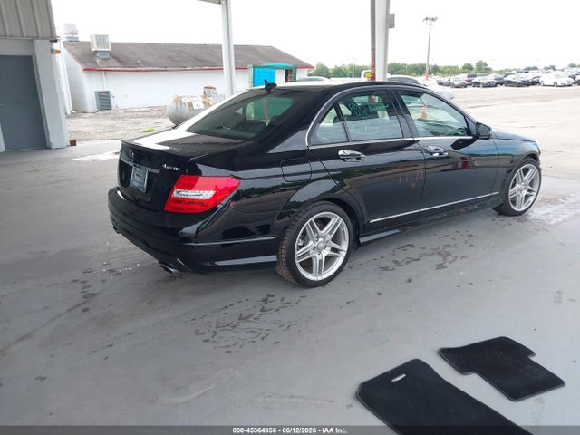45364956 :رقم المزاد ، WDDGF8AB0EA940267 vin ، 2014 Mercedes-benz C 300 Sport 4matic مزاد بيع