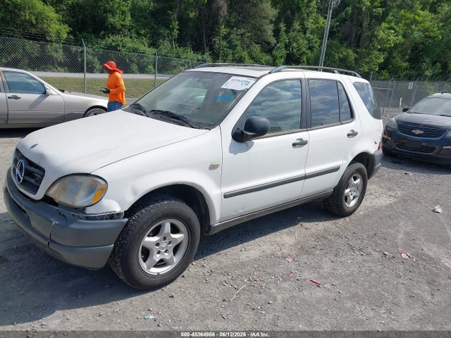 1999 Mercedes-benz Ml 320 მანქანა იყიდება აუქციონზე, vin: 4JGAB54E3XA127150, აუქციონის ნომერი: 45364986