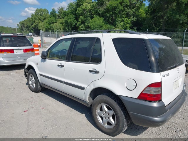 1999 Mercedes-benz Ml 320 მანქანა იყიდება აუქციონზე, vin: 4JGAB54E3XA127150, აუქციონის ნომერი: 45364986