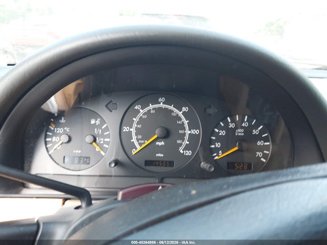 1999 Mercedes-benz Ml 320 მანქანა იყიდება აუქციონზე, vin: 4JGAB54E3XA127150, აუქციონის ნომერი: 45364986