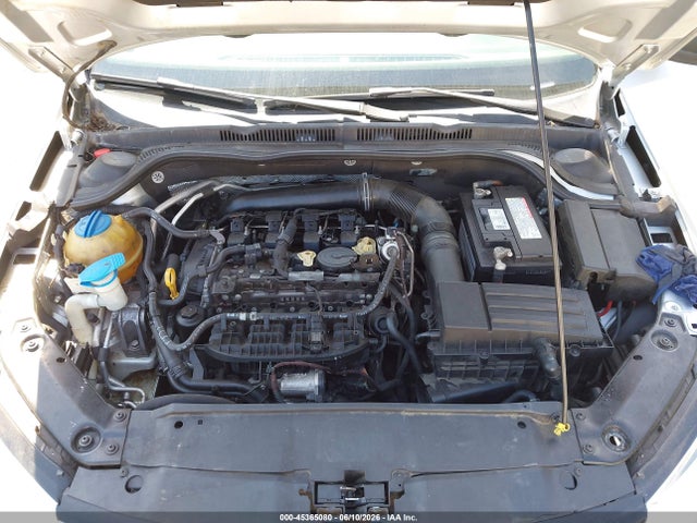3VWD17AJ9FM329779 Volkswagen Jetta 1.8t Se