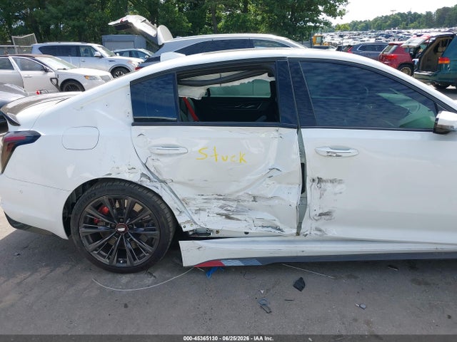 Продажа на аукционе авто 2024 Cadillac Ct5-v V-series Blackwing, vin: 1G6D35R66R0811010, номер лота: 45365130