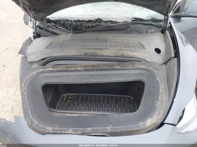 45365178 :رقم المزاد ، 7SAYGDEF4NF540644 vin ، 2022 Tesla Model Y Performance Dual Motor All-wheel Drive مزاد بيع
