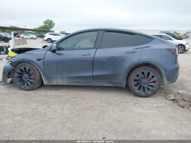 45365178 :رقم المزاد ، 7SAYGDEF4NF540644 vin ، 2022 Tesla Model Y Performance Dual Motor All-wheel Drive مزاد بيع