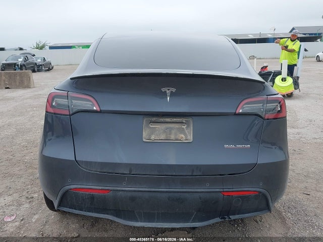 45365178 :رقم المزاد ، 7SAYGDEF4NF540644 vin ، 2022 Tesla Model Y Performance Dual Motor All-wheel Drive مزاد بيع