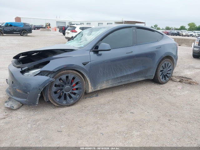 45365178 :رقم المزاد ، 7SAYGDEF4NF540644 vin ، 2022 Tesla Model Y Performance Dual Motor All-wheel Drive مزاد بيع