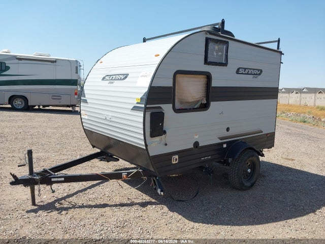 45365277 :رقم المزاد ، 7J3S1EB13NS006228 vin ، 2022 Sunray Motorhome مزاد بيع