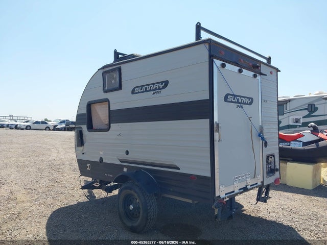 45365277 :رقم المزاد ، 7J3S1EB13NS006228 vin ، 2022 Sunray Motorhome مزاد بيع
