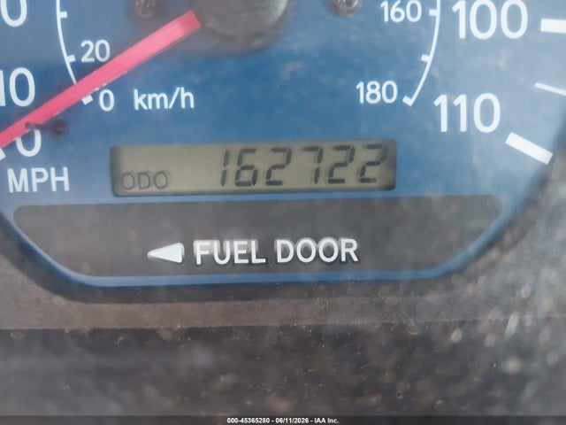2002 Toyota Sienna Le მანქანა იყიდება აუქციონზე, vin: 4T3ZF13C42U419629, აუქციონის ნომერი: 45365280