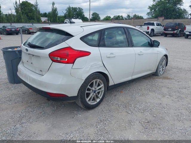 Ford FOCUS SE 2018 1FADP3K2XJL331011 Image 4