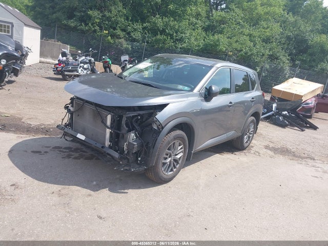 5N1AT3AB9MC828688 Nissan Rogue S Intelligent Awd