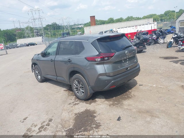 5N1AT3AB9MC828688 Nissan Rogue S Intelligent Awd