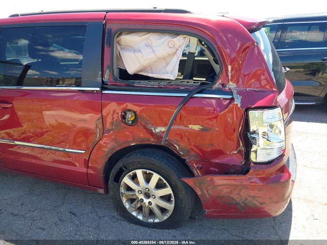 2013 Chrysler Town & Country Touring მანქანა იყიდება აუქციონზე, vin: 2C4RC1BG5DR646435, აუქციონის ნომერი: 45365354
