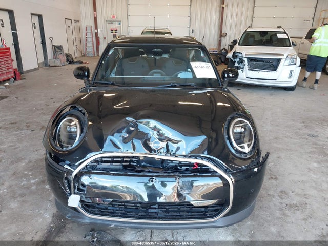 Продажа на аукционе авто 2025 Mini Hardtop Cooper S, vin: WMW23GD0XS2W16019, номер лота: 45365357