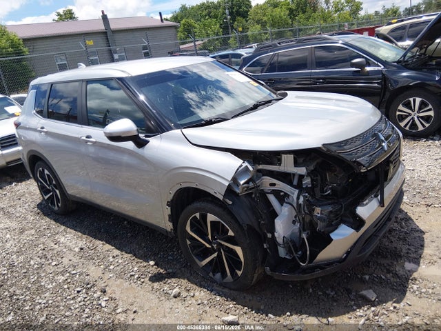Продаж на аукціоні авто 2022 Mitsubishi Outlander Es 2.5 S-awc, vin: JA4J4TA84NZ013927, номер лоту: 45365384