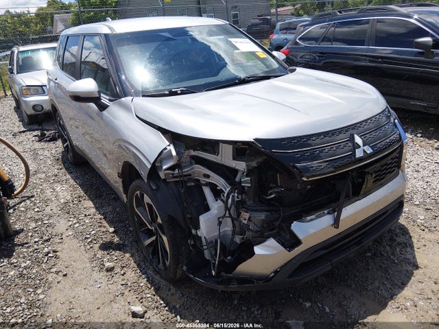 Продажа на аукционе авто 2022 Mitsubishi Outlander Es 2.5 S-awc, vin: JA4J4TA84NZ013927, номер лота: 45365384