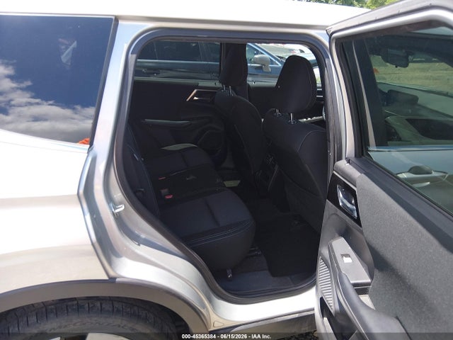 Продажа на аукционе авто 2022 Mitsubishi Outlander Es 2.5 S-awc, vin: JA4J4TA84NZ013927, номер лота: 45365384