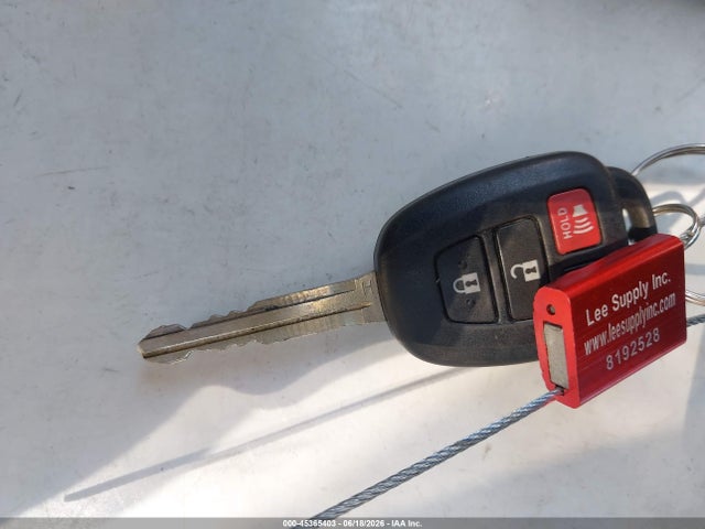Toyota Highlander Le Plus V6 2016 5TDBKRFHXGS242144 Image 11