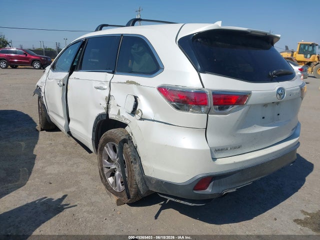 Toyota Highlander Le Plus V6 2016 5TDBKRFHXGS242144 Image 3