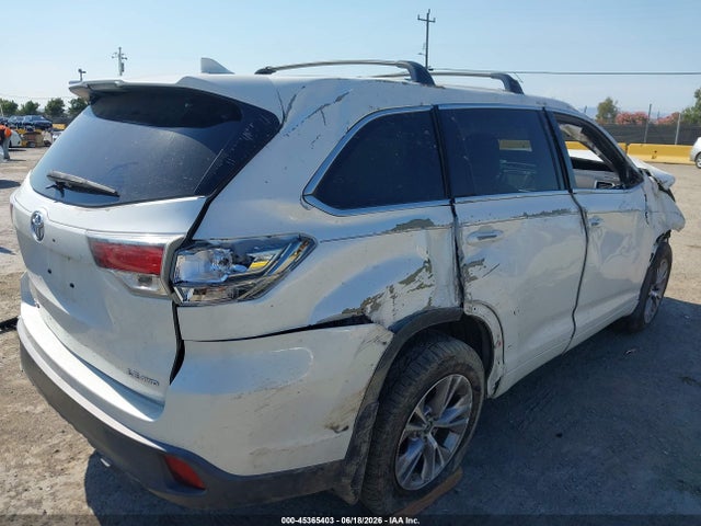 Toyota Highlander Le Plus V6 2016 5TDBKRFHXGS242144 Image 17