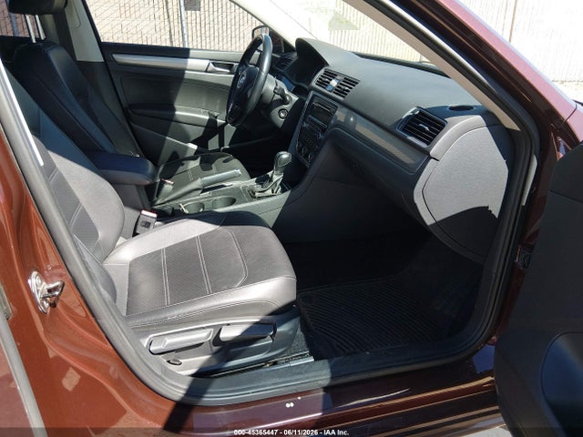 45365447 :رقم المزاد ، 1VWAT7A3XEC080018 vin ، 2014 Volkswagen Passat 1.8t Wolfsburg Edition مزاد بيع