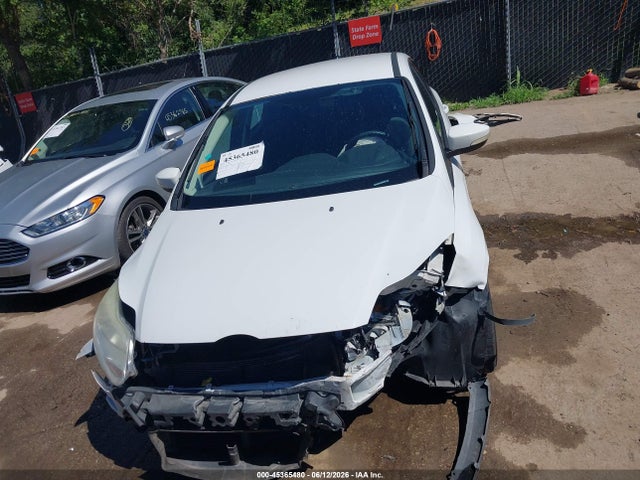 Продаж на аукціоні авто 2014 Ford Focus Se, vin: 1FADP3K27EL209230, номер лоту: 45365480