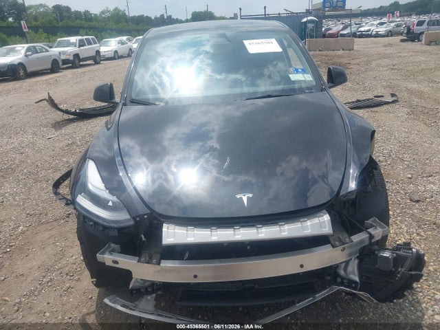 Продажа на аукционе авто 2024 Tesla Model Y Long Range Dual Motor All-wheel Drive, vin: 7SAYGDEE6RA245443, номер лота: 45365501