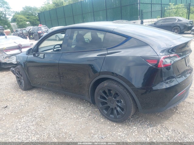 Продажа на аукционе авто 2024 Tesla Model Y Long Range Dual Motor All-wheel Drive, vin: 7SAYGDEE6RA245443, номер лота: 45365501