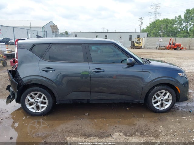 Продажа на аукционе авто 2022 Kia Soul Lx, vin: KNDJ23AU7N7801413, номер лота: 45365504
