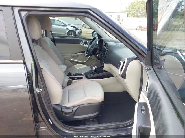Продажа на аукционе авто 2022 Kia Soul Lx, vin: KNDJ23AU7N7801413, номер лота: 45365504