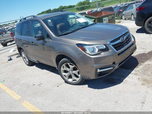 45365517 :رقم المزاد ، JF2SJAWC3JH462179 vin ، 2018 Subaru Forester 2.5i Touring مزاد بيع