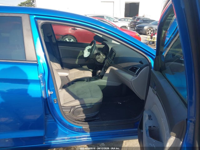 45365518 :رقم المزاد ، KMHD84LF3JU657334 vin ، 2018 Hyundai Elantra Sel مزاد بيع