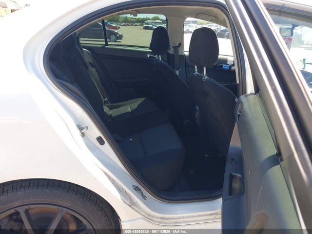 Mitsubishi LANCER GT 2015 JA32U8FW0FU014360 Image 8
